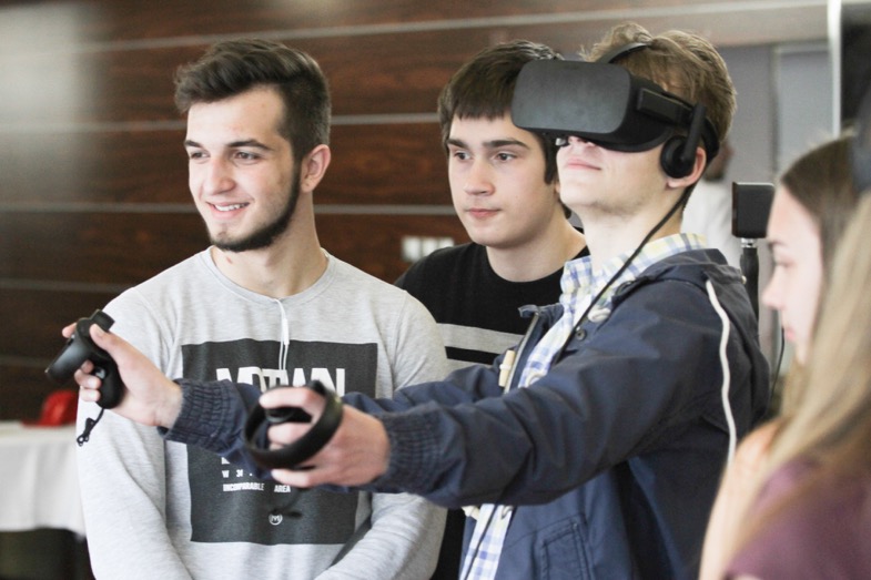 inoveduc pevs fakulta informatiky virtualna realita