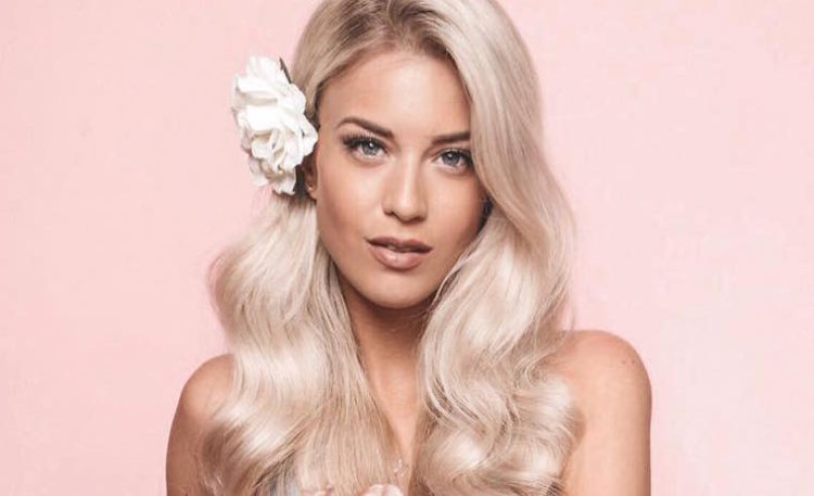 Absolventka fakulty masmédií - Mária Zelinová