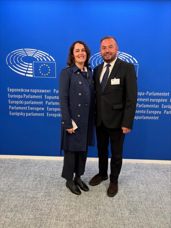 Paneurópska vysoká škola v centre najdôležitejších európskych inštitúcií v Bruseli